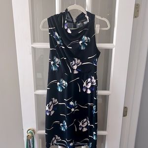 Banana Republic Factory  navy floral dress. Size 6